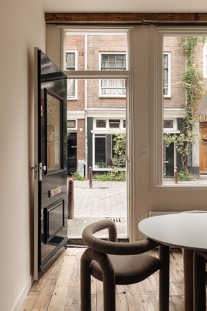 Medium property photo - Eerste Lindendwarsstraat 1H, 1015 LE Amsterdam